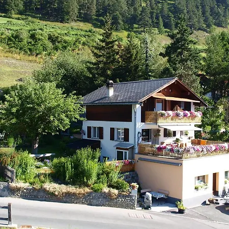 Apartment Chasa Avant-porta Ramosch